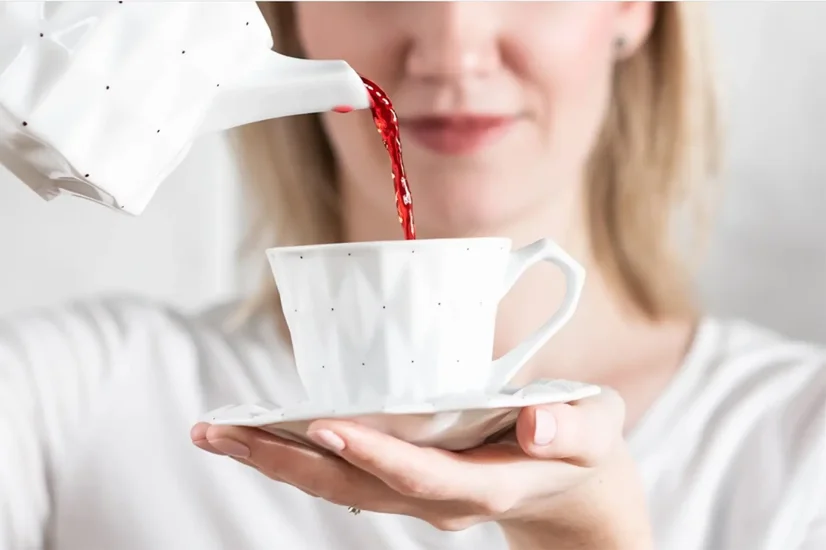 Konvice na čaj Diamond (lesklý porcelán) s hrnkem