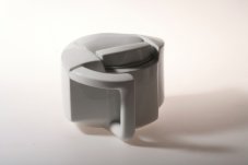 Porcelánová konvice Žehlička