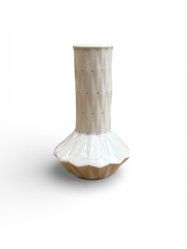 Porcelánová váza menší  č. 2  Diamond