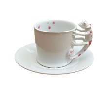 Porcelánový šálek s podšálkem Chameleón růžové puntíky
