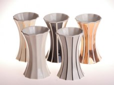 Vase concave small white